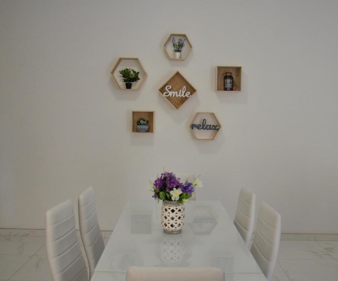 Lorenza Letting Apartment Marsaxlokk Εξωτερικό φωτογραφία