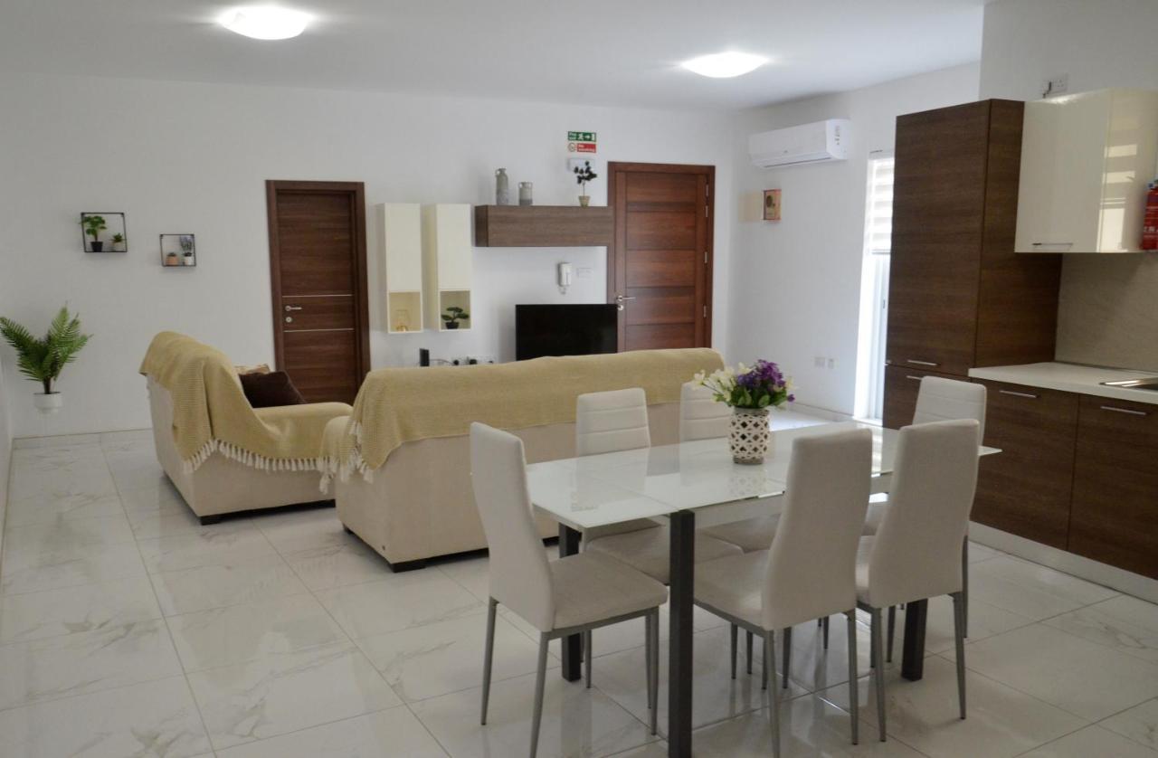 Lorenza Letting Apartment Marsaxlokk Εξωτερικό φωτογραφία